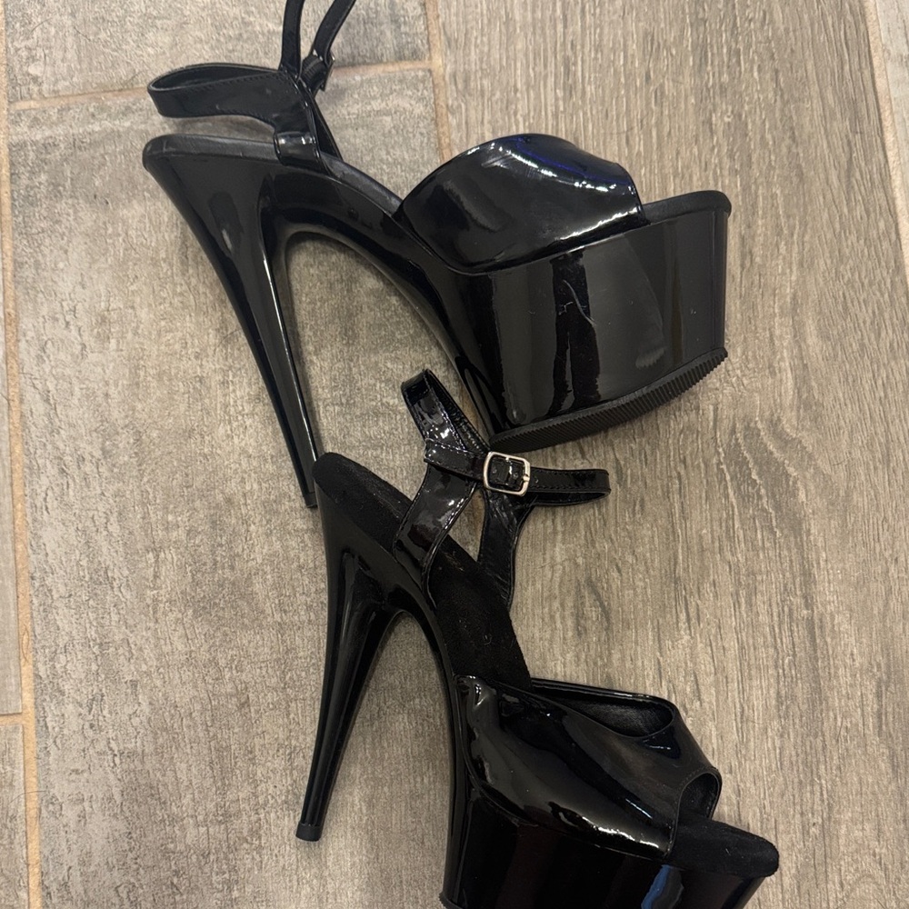 Pleaser Elegant Black Platform Heels